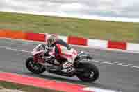 cadwell-no-limits-trackday;cadwell-park;cadwell-park-photographs;cadwell-trackday-photographs;enduro-digital-images;event-digital-images;eventdigitalimages;navarra;no-limits-trackdays;peter-wileman-photography;racing-digital-images;trackday-digital-images;trackday-photos